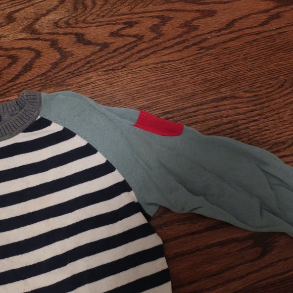 Toobydoo sweater, size 7 - Picture 3 of 11